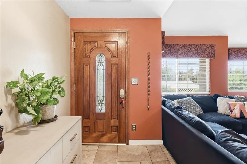 6691 Orangewood