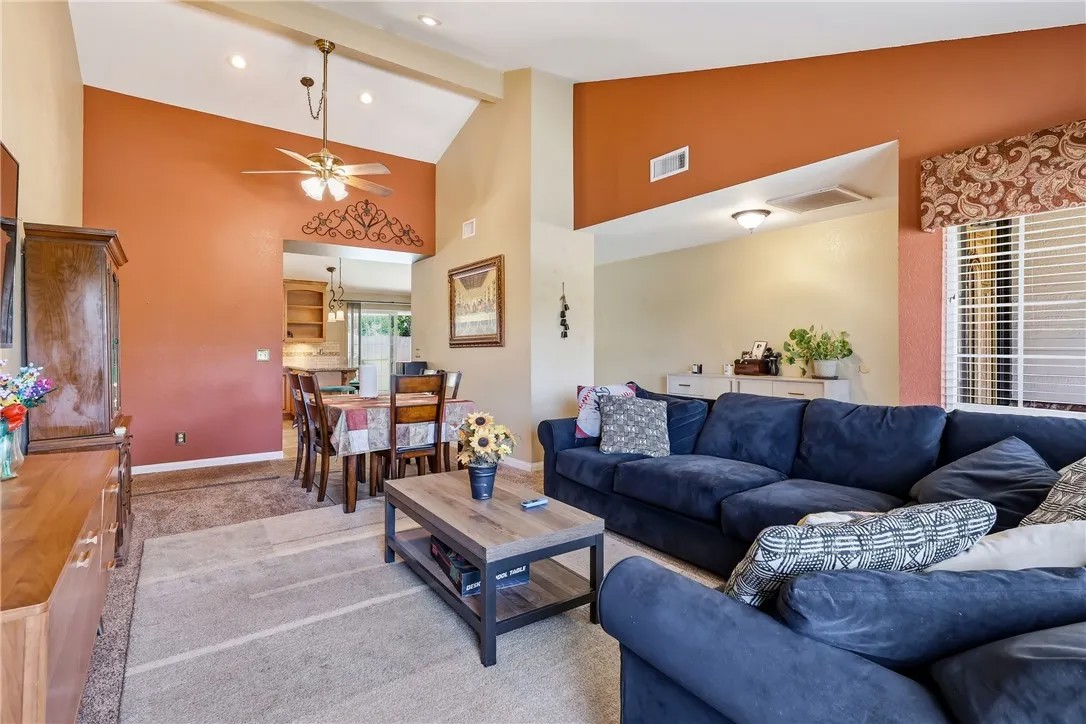 6691 Orangewood