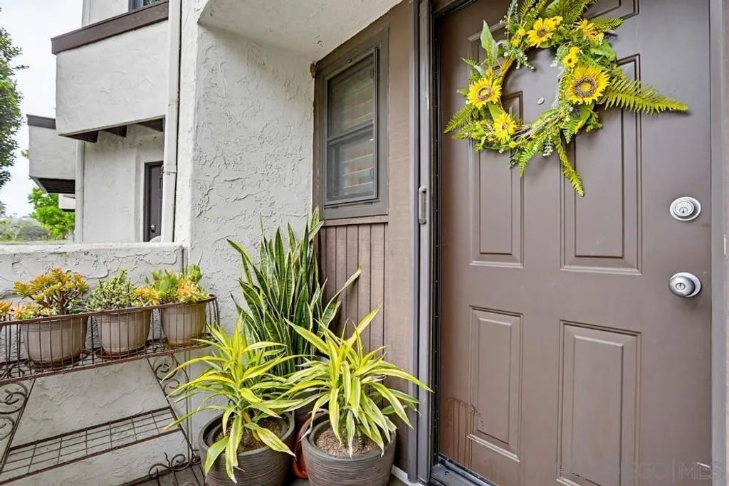 Photo of 3914 Voltaire St, San Diego, CA 92107 (MLS # 260007751)