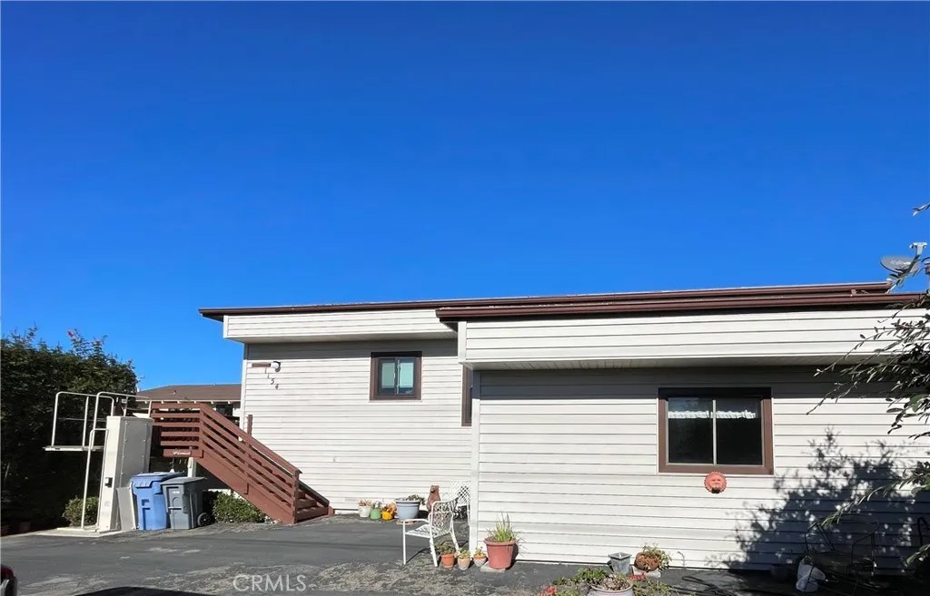 1154 Santa Ysabel