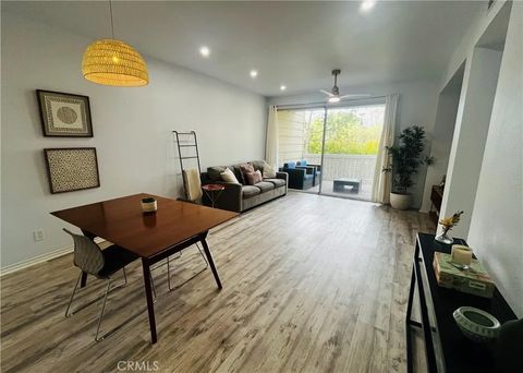 Photo of 20191 Cape Coral Ln Unit #116 Ln, Huntington Beach, CA 92646 (MLS # DW26038951)