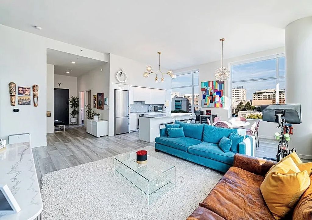 Photo of 1050 SE Grand Ave, Los Angeles, CA 90015 (MLS # PW26084479)