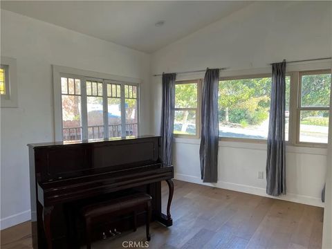 Tiny photo for 1019 S Gramercy Dr, Los Angeles, CA 90019 (MLS # SR25243995)