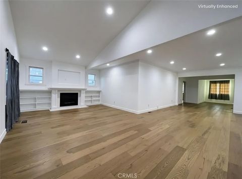 Tiny photo for 1019 S Gramercy Dr, Los Angeles, CA 90019 (MLS # SR25243995)