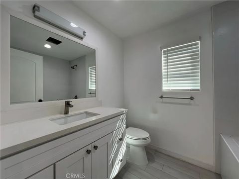 Tiny photo for 1019 S Gramercy Dr, Los Angeles, CA 90019 (MLS # SR25243995)