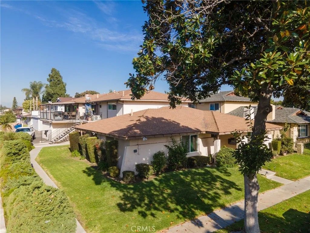 Photo of 1215 S Athena Way, Anaheim, CA 92806 (MLS # OC26022232)