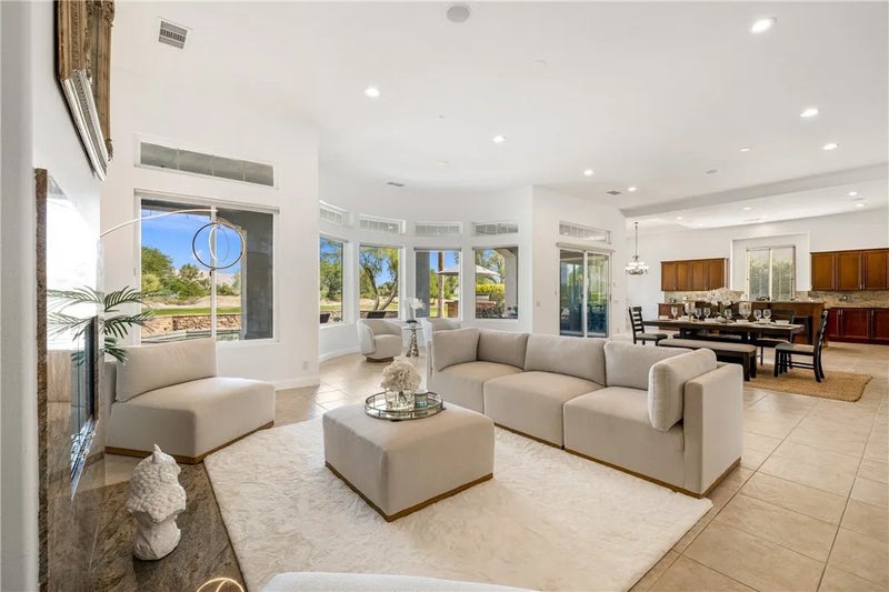 45 Vista Encantada
