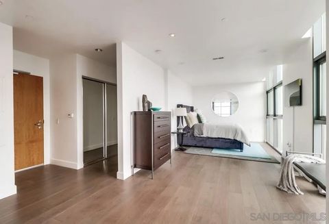 Tiny photo for 645 Front St #2201, San Diego, CA 92101 (MLS # 250032140)