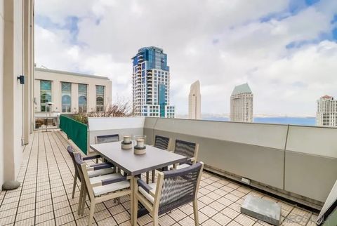 Tiny photo for 645 Front St #2201, San Diego, CA 92101 (MLS # 250032140)