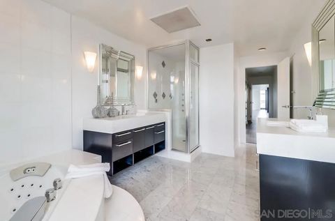 Tiny photo for 645 Front St #2201, San Diego, CA 92101 (MLS # 250032140)