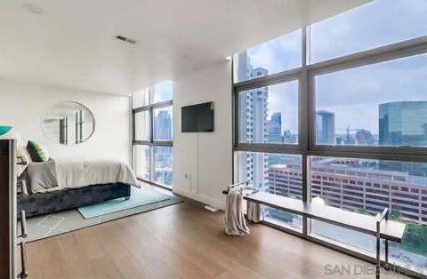 Tiny photo for 645 Front St #2201, San Diego, CA 92101 (MLS # 250032140)