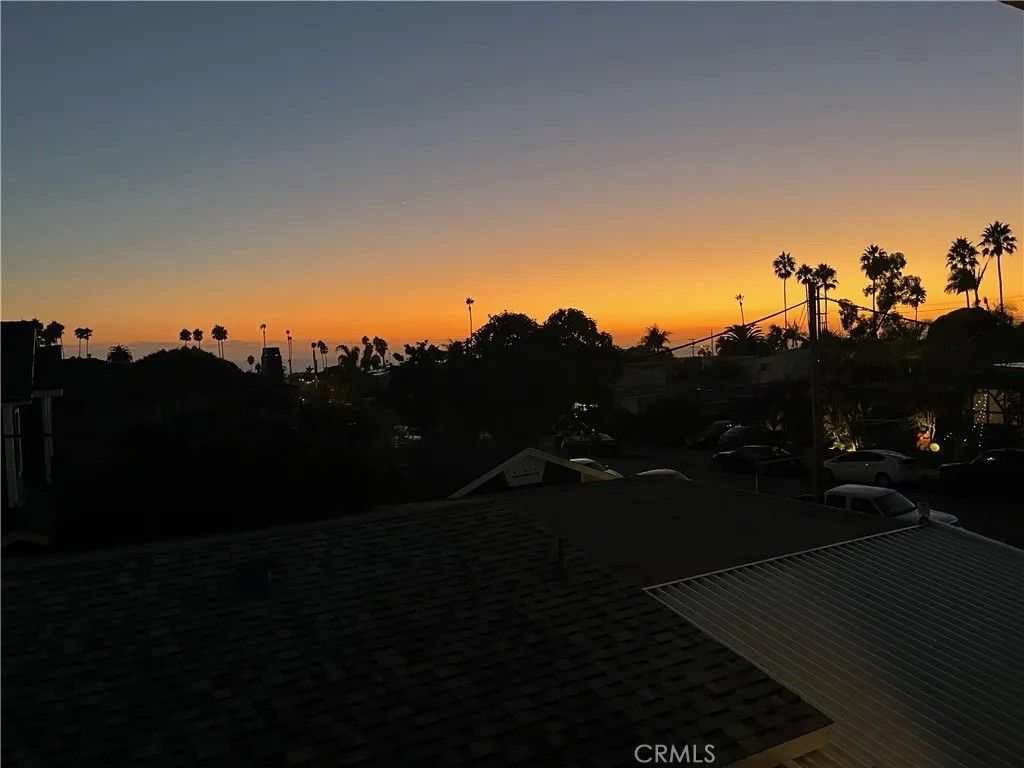 Photo of 111 Avenida Aragon, San Clemente, CA 92672 (MLS # OC25273985)