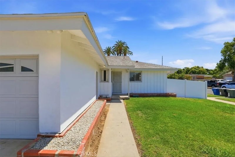 4305 Salerno