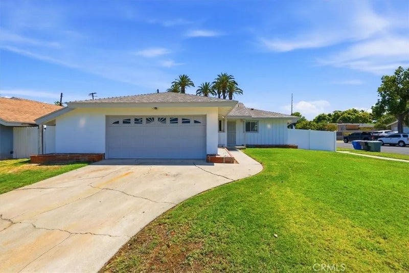 4305 Salerno