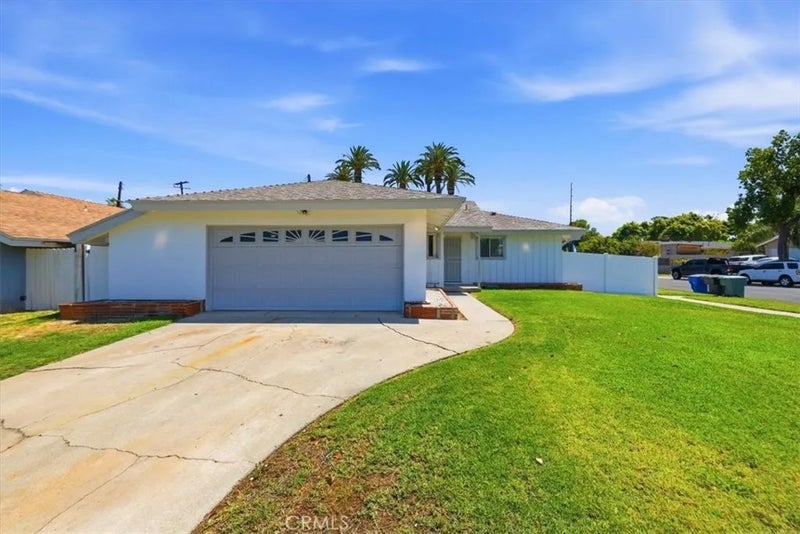 4305 Salerno