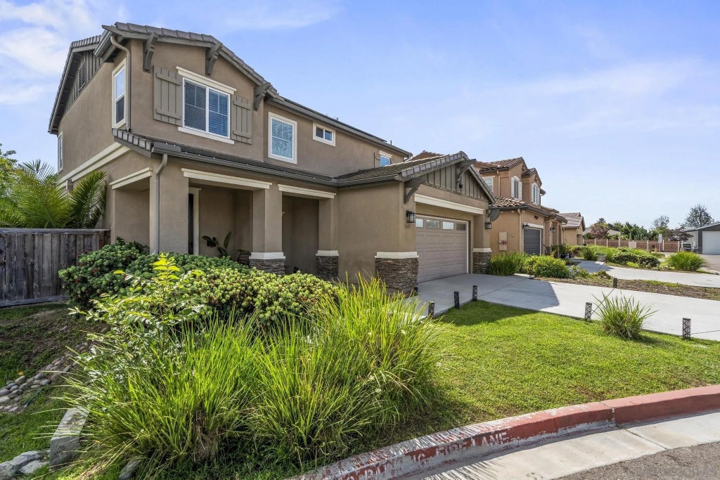 Photo of 2431 Vernon Ranch Way, Lemon Grove, CA 91945 (MLS # 260021505)