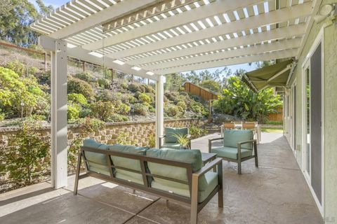 Tiny photo for 12061 Rue Des Amis, San Diego, CA 92131 (MLS # 250045157)