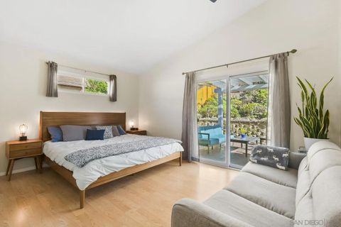 Tiny photo for 12061 Rue Des Amis, San Diego, CA 92131 (MLS # 250045157)