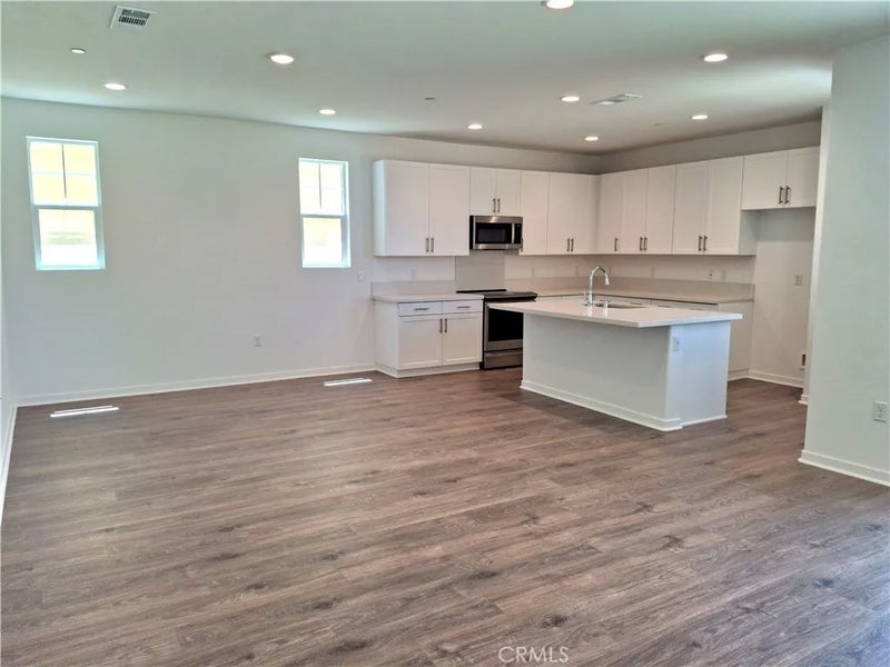 31338 SISKIYOU PASS Court