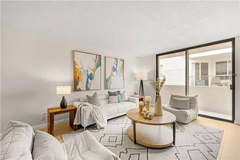 Tiny photo for 421 S La Fayette Park Place #624, Los Angeles, CA 90057 (MLS # TR25249309)