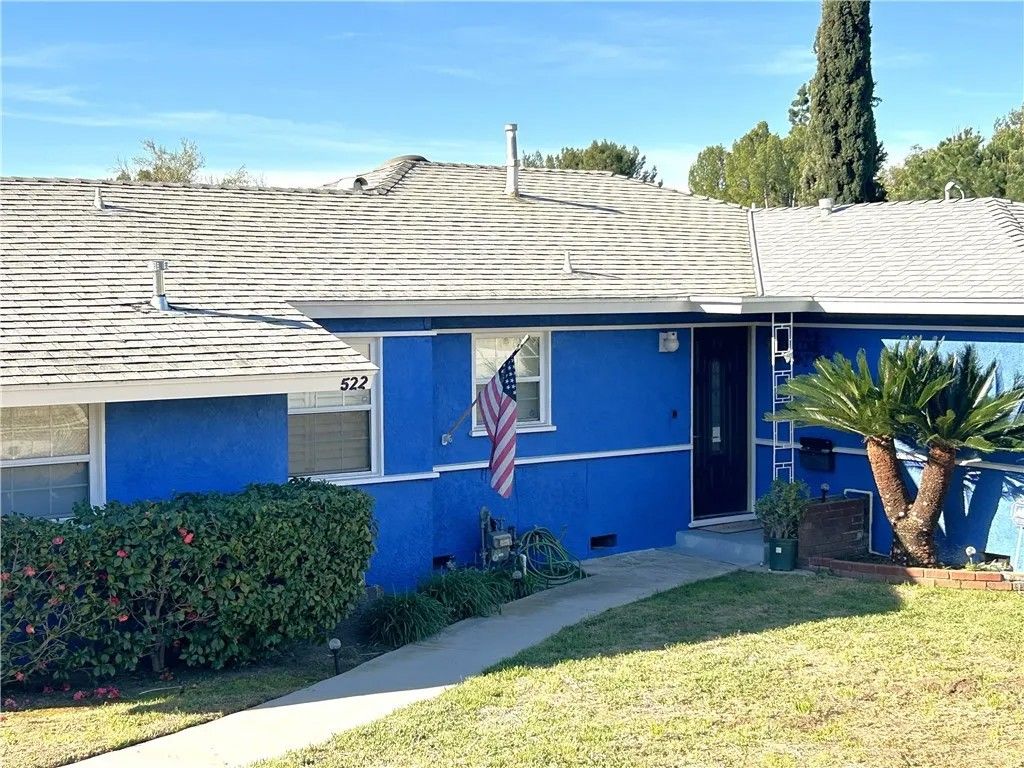 Photo of 522 W 4th St, San Dimas, CA 91773 (MLS # IG26060619)