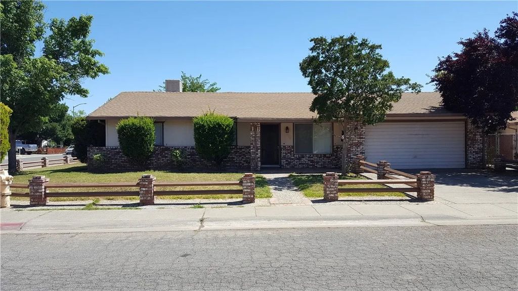 Photo of 2097 North Street, Corning, CA 96021 (MLS # SN26004154)