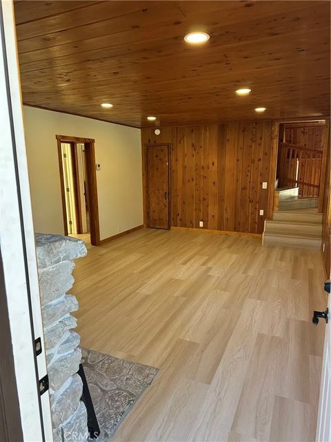 Tiny photo for 501 Bernhardt Ln, Big Bear Lake, CA 92314 (MLS # AR25270719)