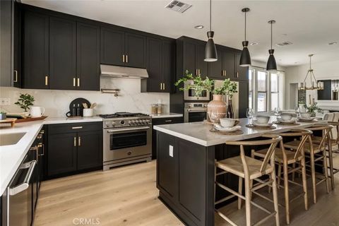 193 E Palm Street Altadena CA 91001