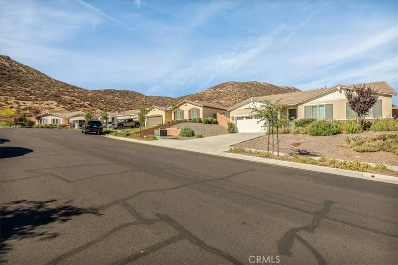 29689 Pathfinder Court