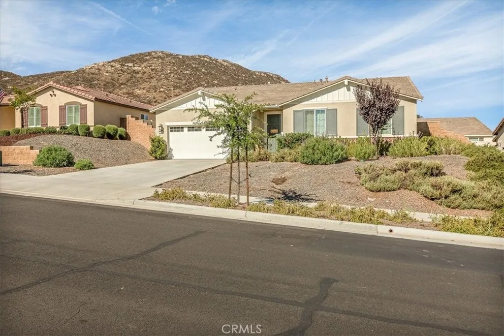29689 Pathfinder Court