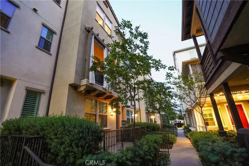 344 Vintage Way