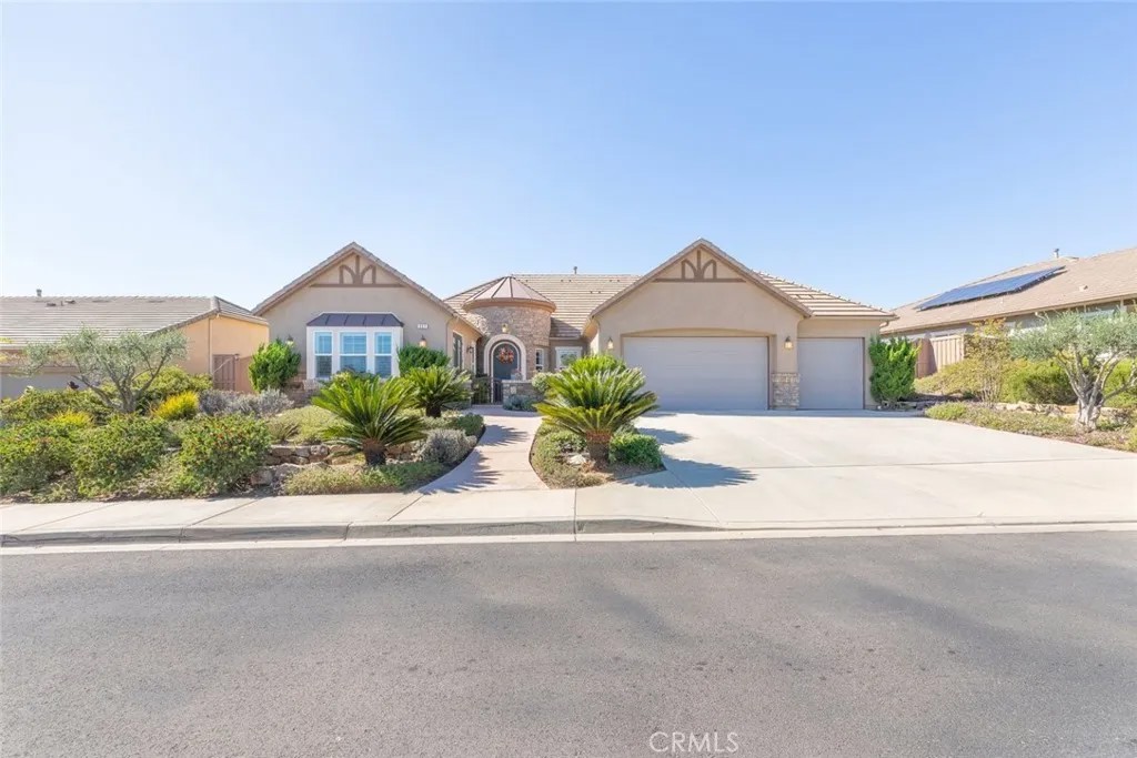 227 Tom McGuinness Jr Circle