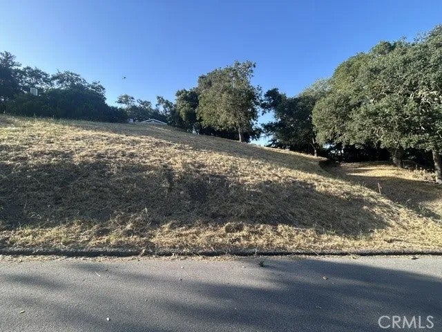 5775 Encino