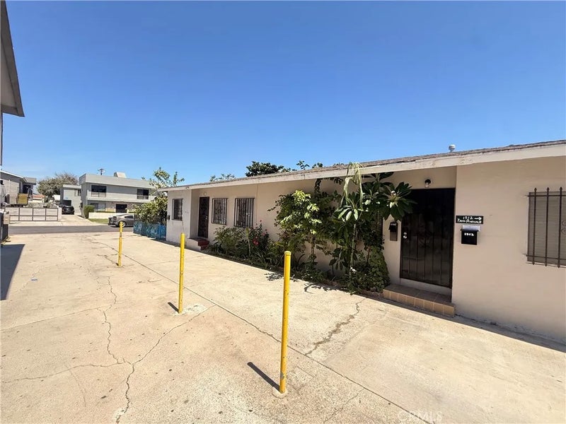 1510 W 84th