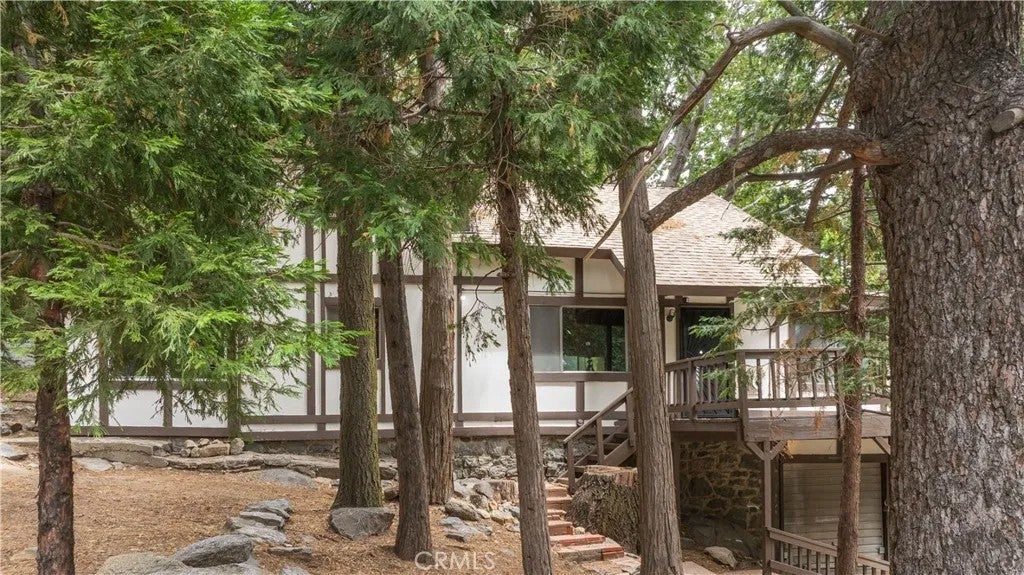 21855 Lakeland View