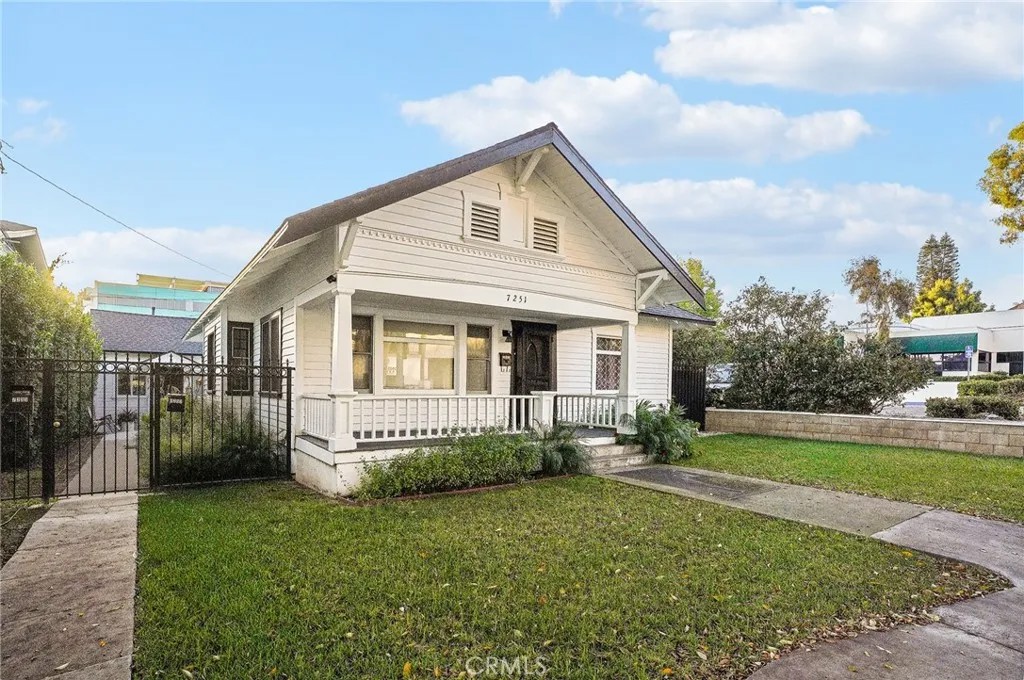 7251 Painter Avenue