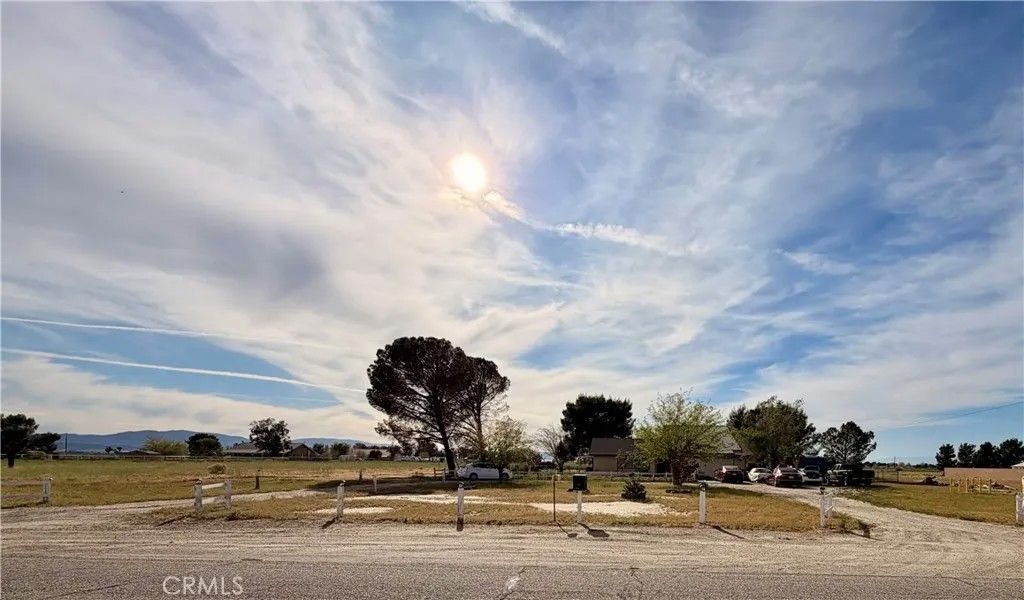 Photo of 43127 40th St, Lancaster, CA 93535 (MLS # PW26067410)