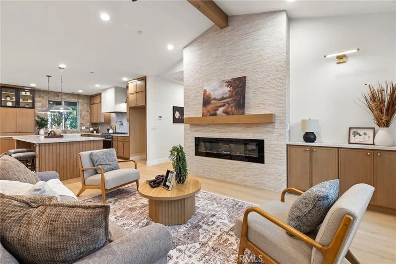 1006 Wagstaff