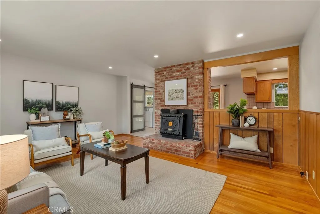 6268 Forest Lane