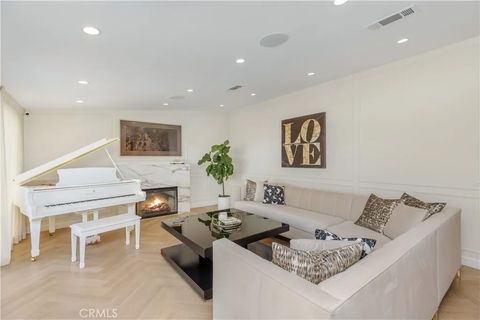 Tiny photo for 3006 Trudi Lane, Burbank, CA 91504 (MLS # GD25272017)