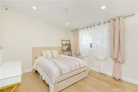 Tiny photo for 3006 Trudi Lane, Burbank, CA 91504 (MLS # GD25272017)