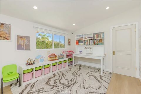 Tiny photo for 3006 Trudi Lane, Burbank, CA 91504 (MLS # GD25272017)
