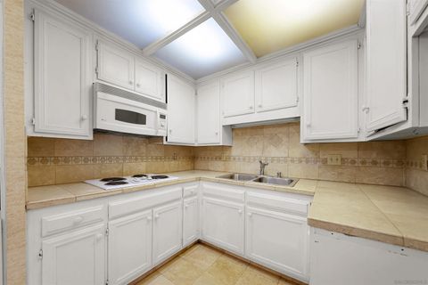 Tiny photo for 2510 Torrey Pines #212, La Jolla, CA 92037 (MLS # 250042617)