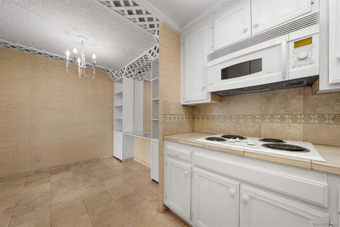 Tiny photo for 2510 Torrey Pines #212, La Jolla, CA 92037 (MLS # 250042617)