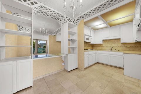 Tiny photo for 2510 Torrey Pines #212, La Jolla, CA 92037 (MLS # 250042617)