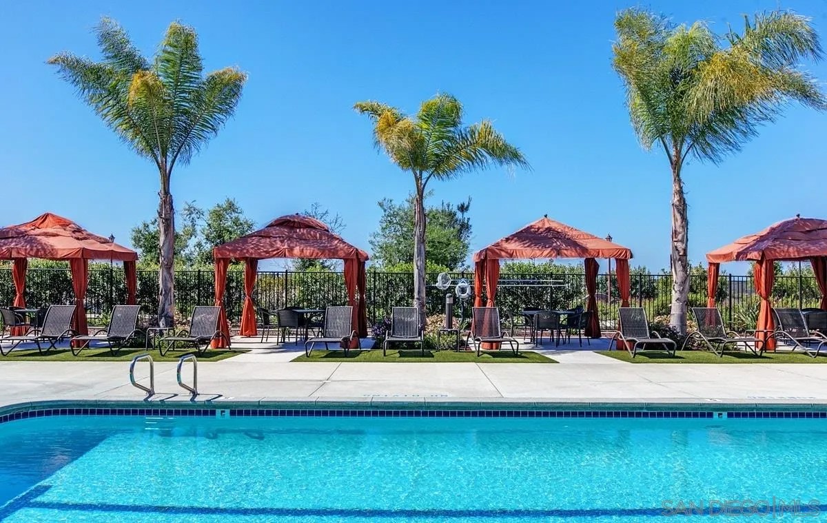 10637 Golden Willow Tr