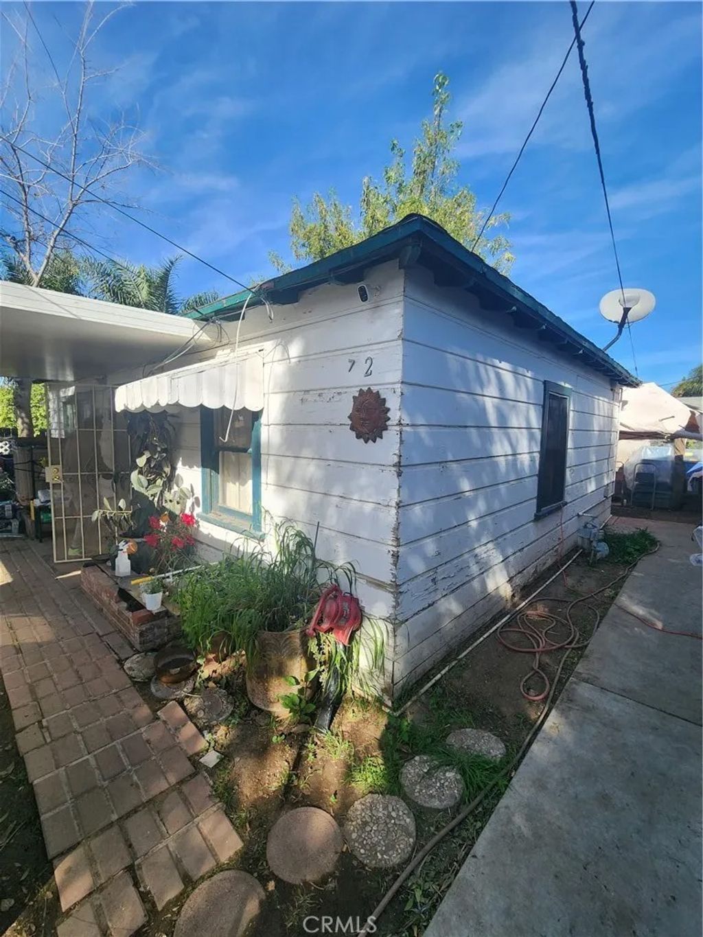 Photo of 712 S Vicentia Ave, Corona, CA 92882 (MLS # IG26005820)