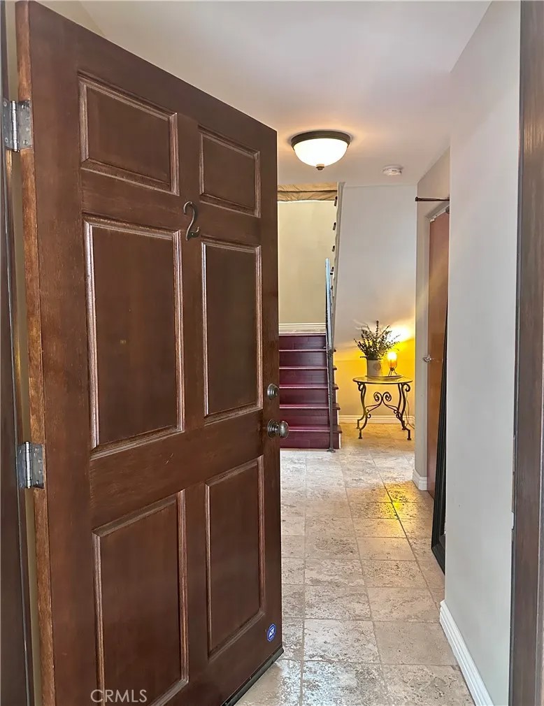 4328 Gentry Avenue 2