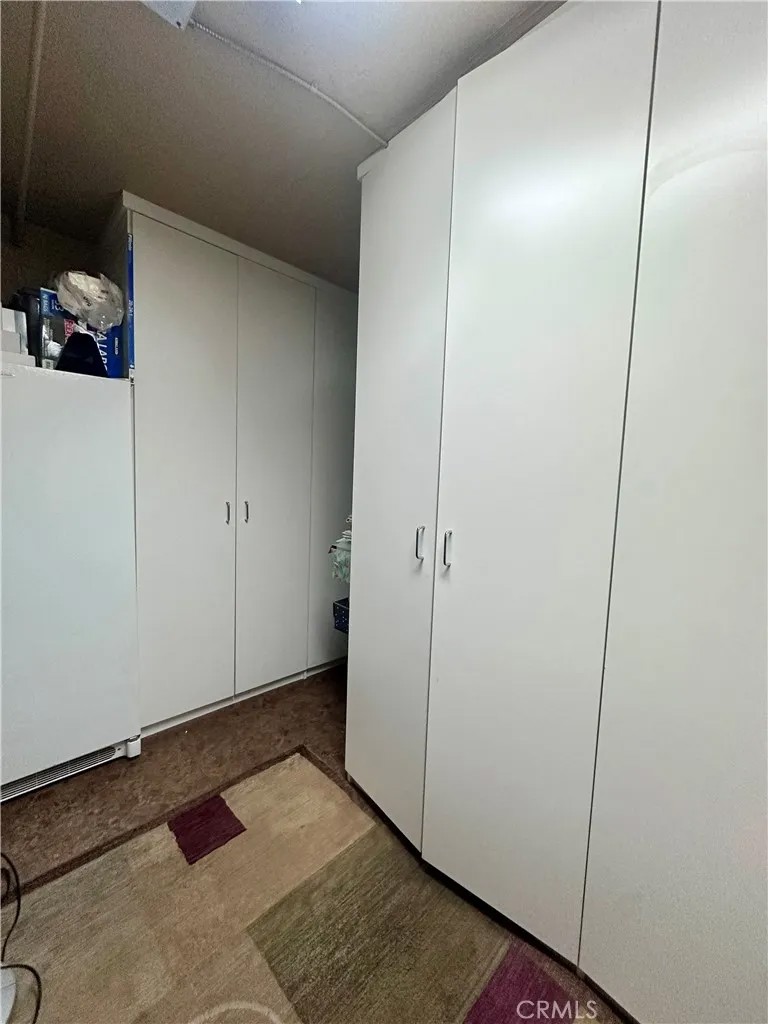 4328 Gentry Avenue 2