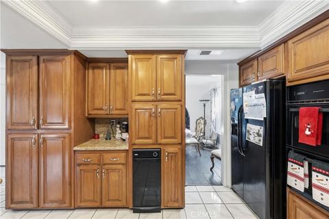 Tiny photo for 6801 Rycroft Dr, Riverside, CA 92506 (MLS # TR25272645)